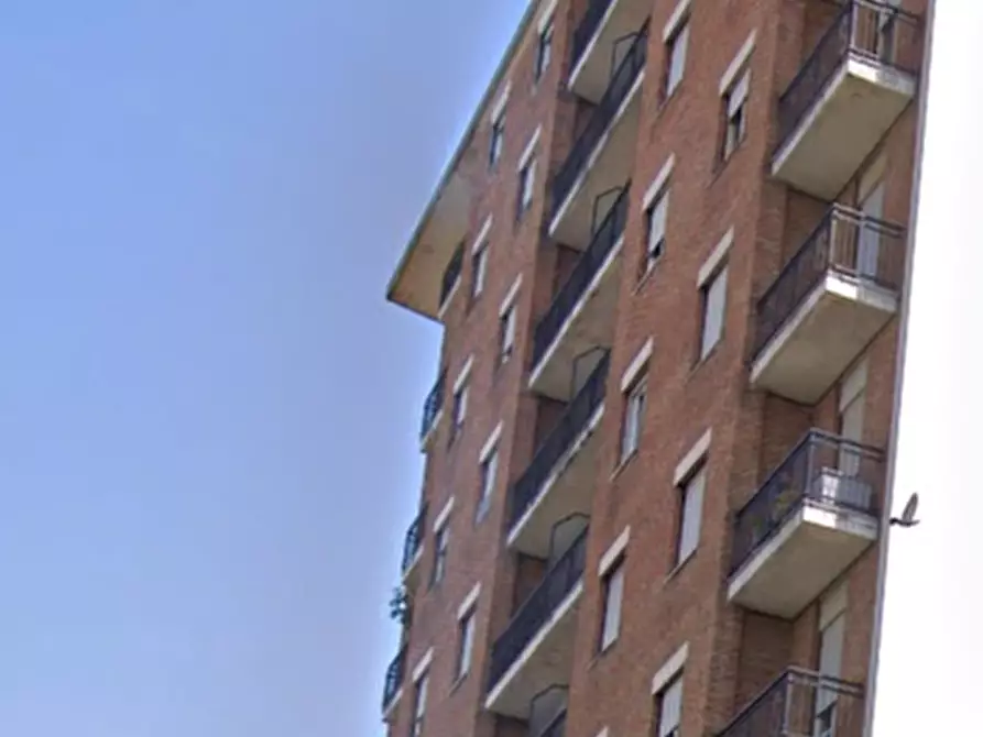 Immagine 6 di Appartamento in vendita  in Viale Tivoli a Alessandria