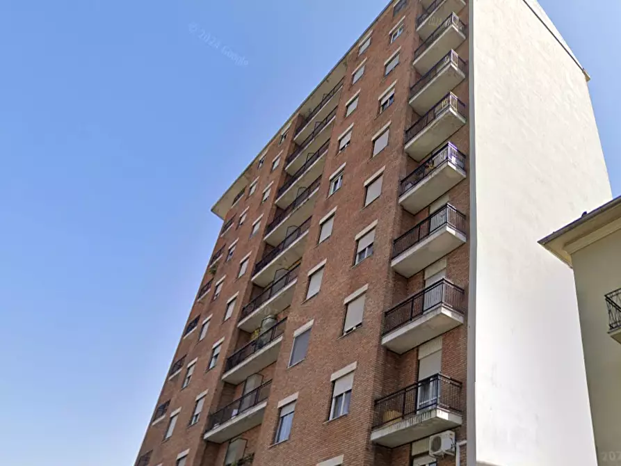 Immagine 9 di Appartamento in vendita  in Viale Tivoli a Alessandria