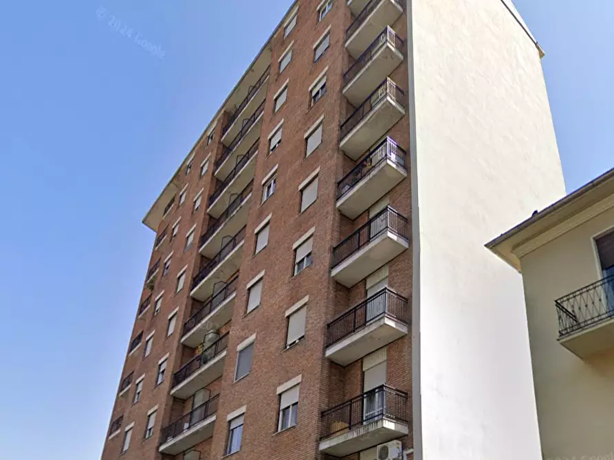 Immagine 10 di Appartamento in vendita  in Viale Tivoli a Alessandria