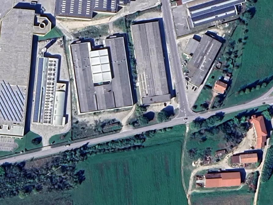 Immagine 10 di Capannone industriale in vendita  in Via Manzano a Premariacco