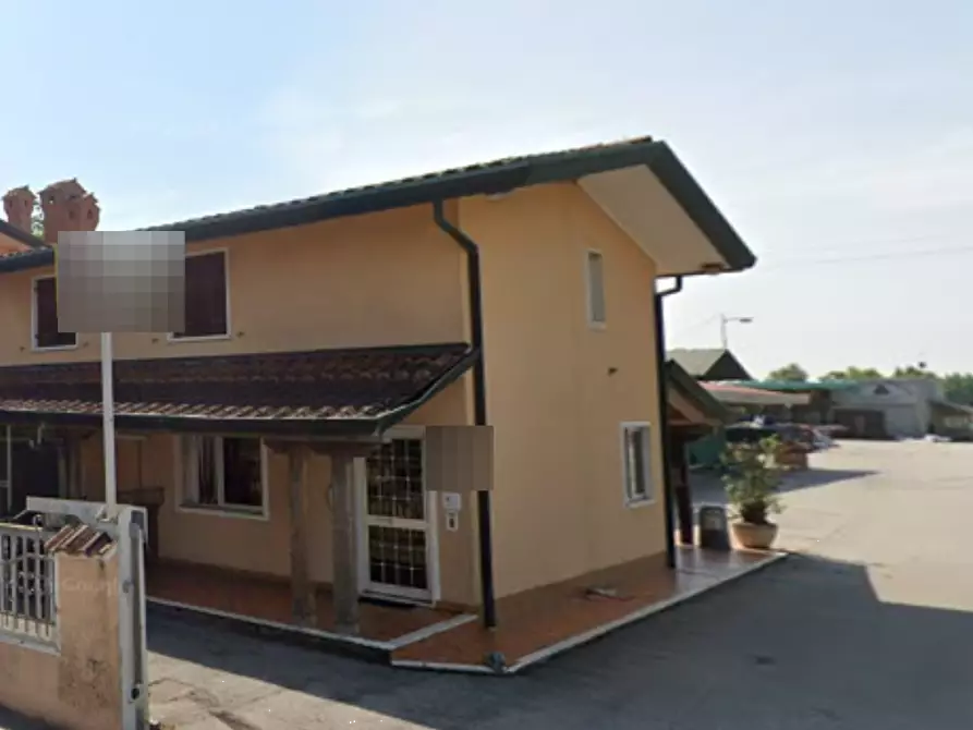 Immagine 7 di Ufficio in vendita  in  Via Triestina a Venezia