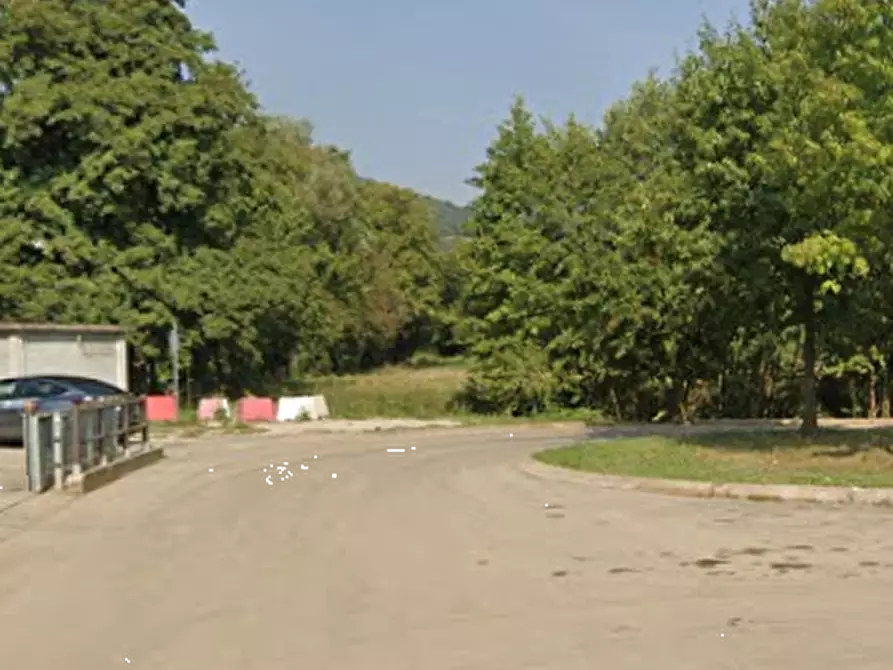 Immagine 9 di Capannone industriale in vendita  in Via Pedemontana a Castelgomberto