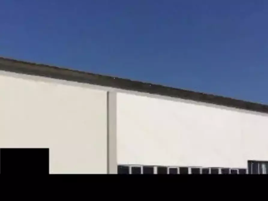 Immagine 3 di Capannone industriale in vendita  in Via G. Leopardi  a Zanè