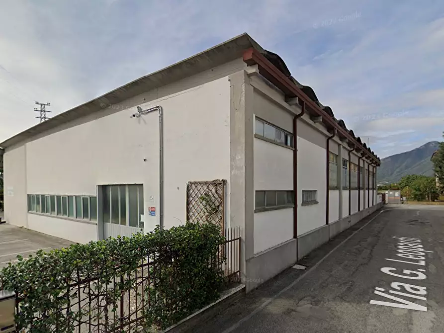 Immagine 9 di Capannone industriale in vendita  in Via G. Leopardi  a Zanè