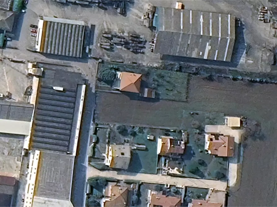 Immagine 15 di Capannone industriale in vendita  in Via G. Leopardi  a Zanè