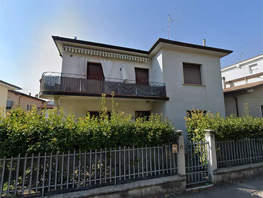 Immagine 6 di Casa indipendente in vendita  in Via Ricamificio a San Giovanni Lupatoto