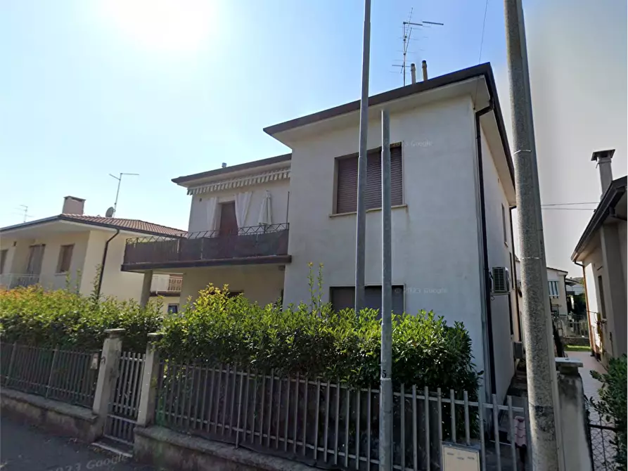 Immagine 12 di Casa indipendente in vendita  in Via Ricamificio a San Giovanni Lupatoto