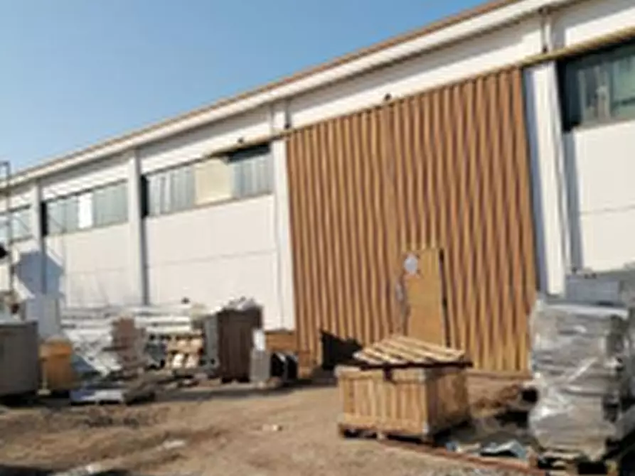 Immagine 1 di Capannone industriale in vendita  in Via Strada di Salt a Remanzacco