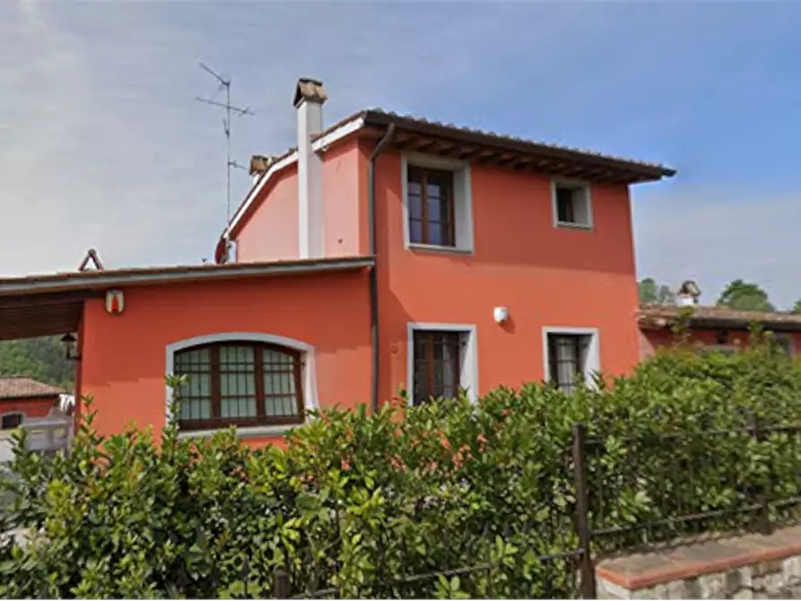 Immagine 2 di Porzione di casa in vendita  in Via Mortelle a Carmignano