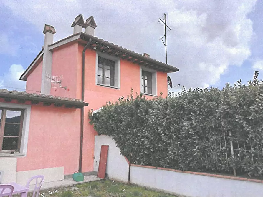 Immagine 6 di Porzione di casa in vendita  in Via Mortelle a Carmignano