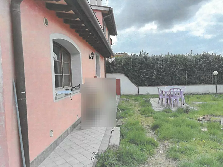 Immagine 10 di Porzione di casa in vendita  in Via Mortelle a Carmignano