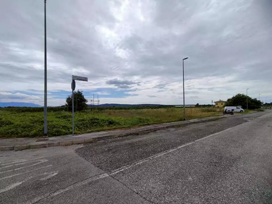 Immagine 3 di Terreno edificabile in vendita  in Via Cumugnis a Romans D'isonzo