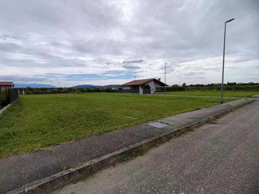 Immagine 10 di Terreno edificabile in vendita  in Via Cumugnis a Romans D'isonzo