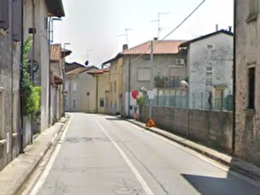 Immagine 10 di Magazzino in vendita  in Via Pasiano  a Pasian Di Prato