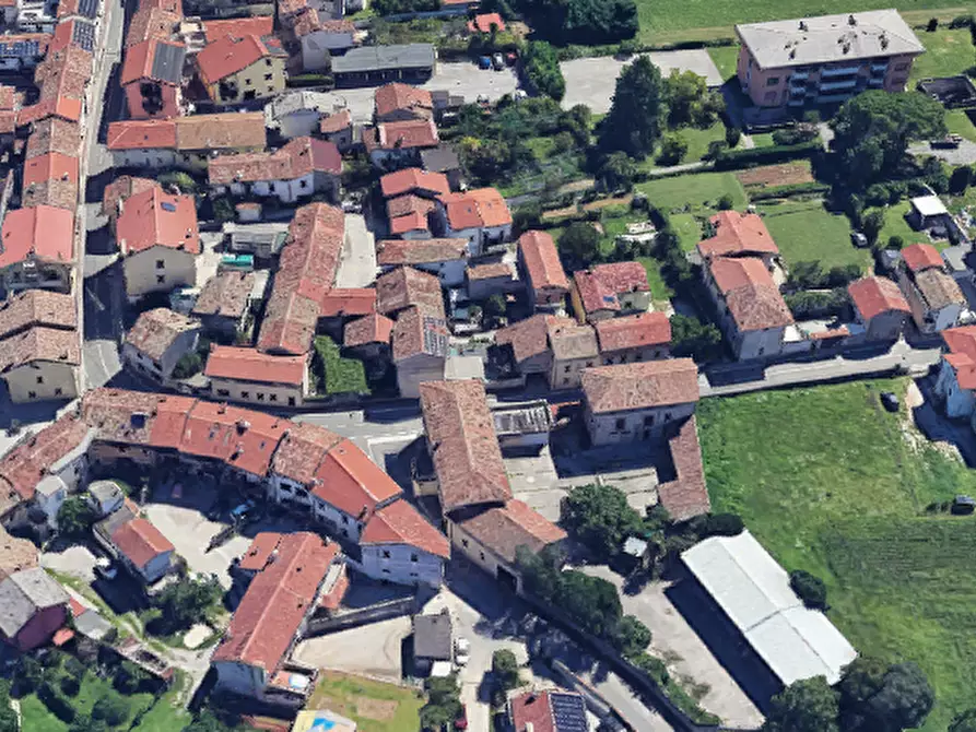 Immagine 14 di Magazzino in vendita  in Via Pasiano  a Pasian Di Prato