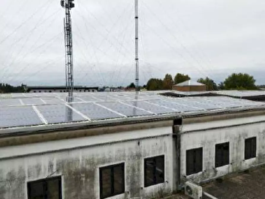 Immagine 8 di Ufficio in vendita  in Via della Ferrovia Vecchia  a Cervignano Del Friuli