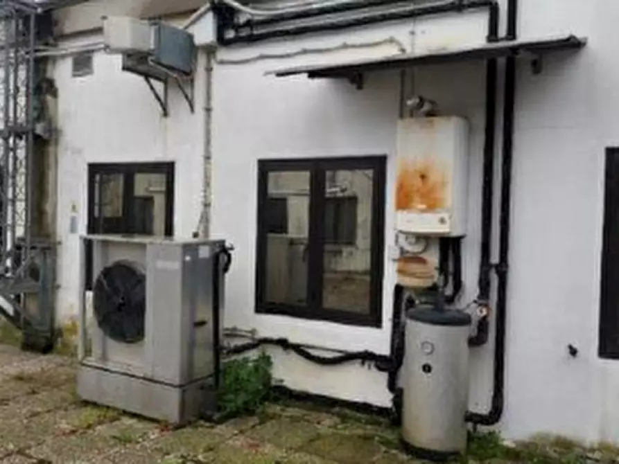 Immagine 9 di Ufficio in vendita  in Via della Ferrovia Vecchia  a Cervignano Del Friuli