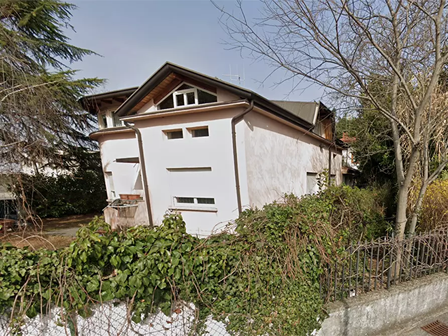 Immagine 5 di Villa in vendita  in Via Trieste a Gorizia