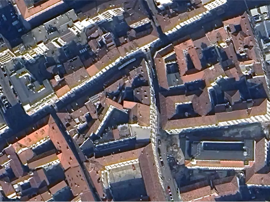 Immagine 1 di Negozio in vendita  in Via Fratelli Ponti  a Vercelli