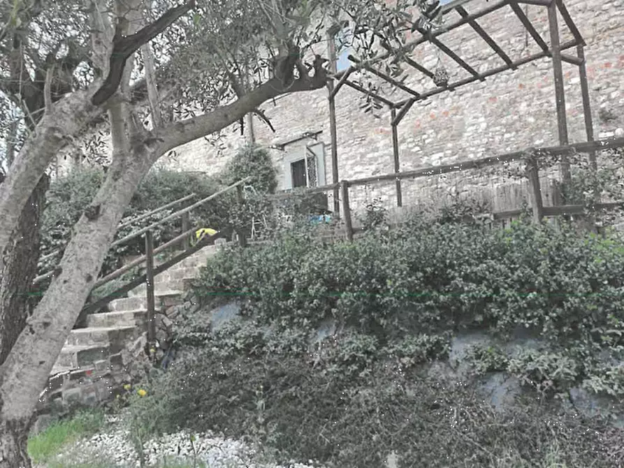 Immagine 6 di Porzione di casa in vendita  in Via Mortelle a Carmignano