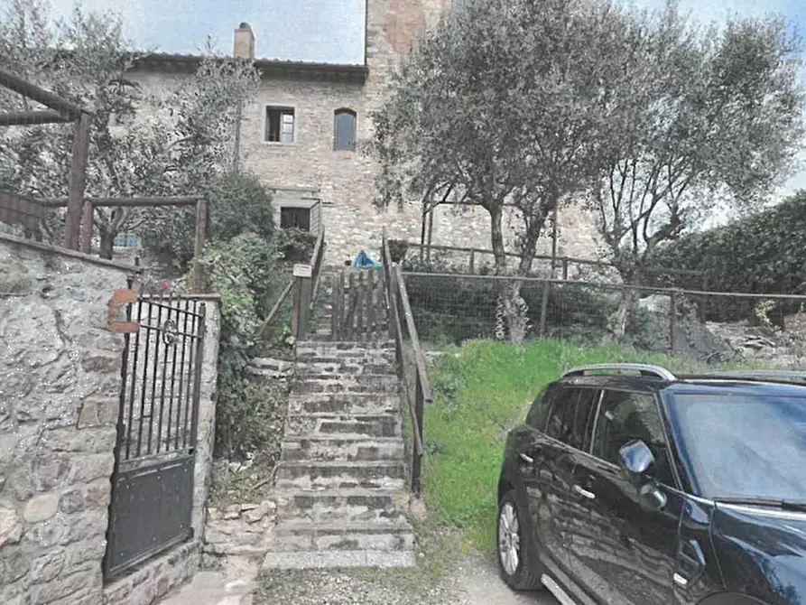 Immagine 9 di Porzione di casa in vendita  in Via Mortelle a Carmignano