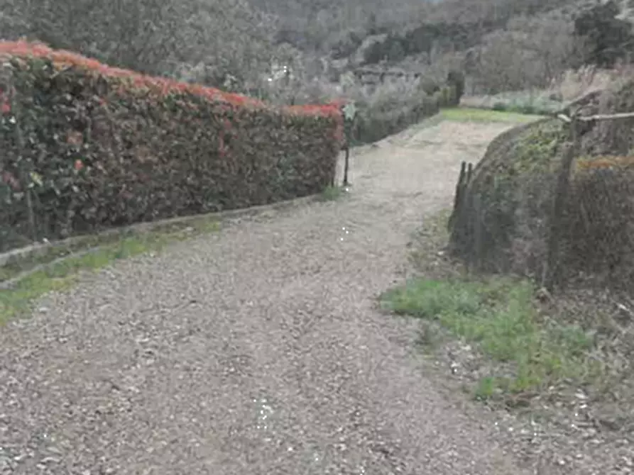 Immagine 19 di Porzione di casa in vendita  in Via Mortelle a Carmignano