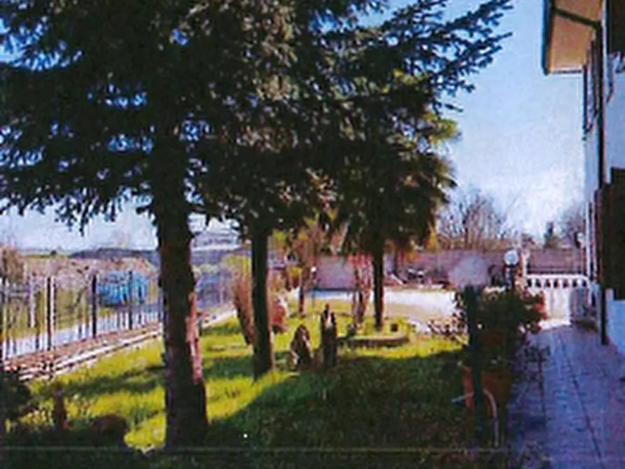 Immagine 14 di Appartamento in vendita  in Via Uve Bianche a Mira