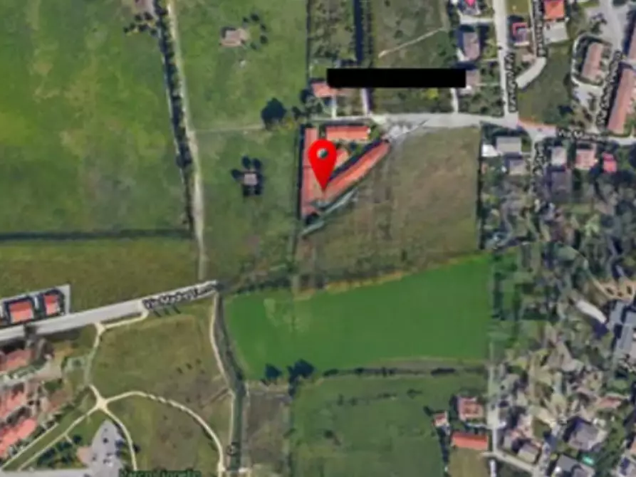 Immagine 4 di Garage in vendita  in Via Goffredo Mameli a Castelnuovo Del Garda