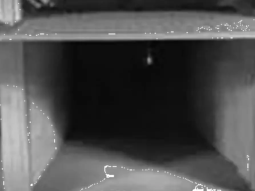 Immagine 2 di Garage in vendita  in Via Udine a Verona