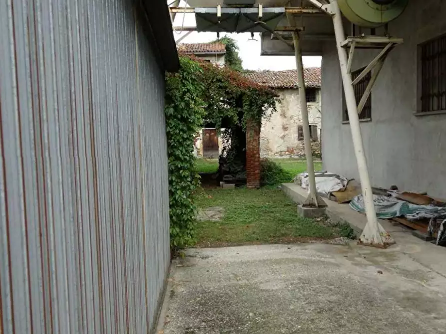 Immagine 3 di Appartamento in vendita  in Via G. Marchi  a Sarego