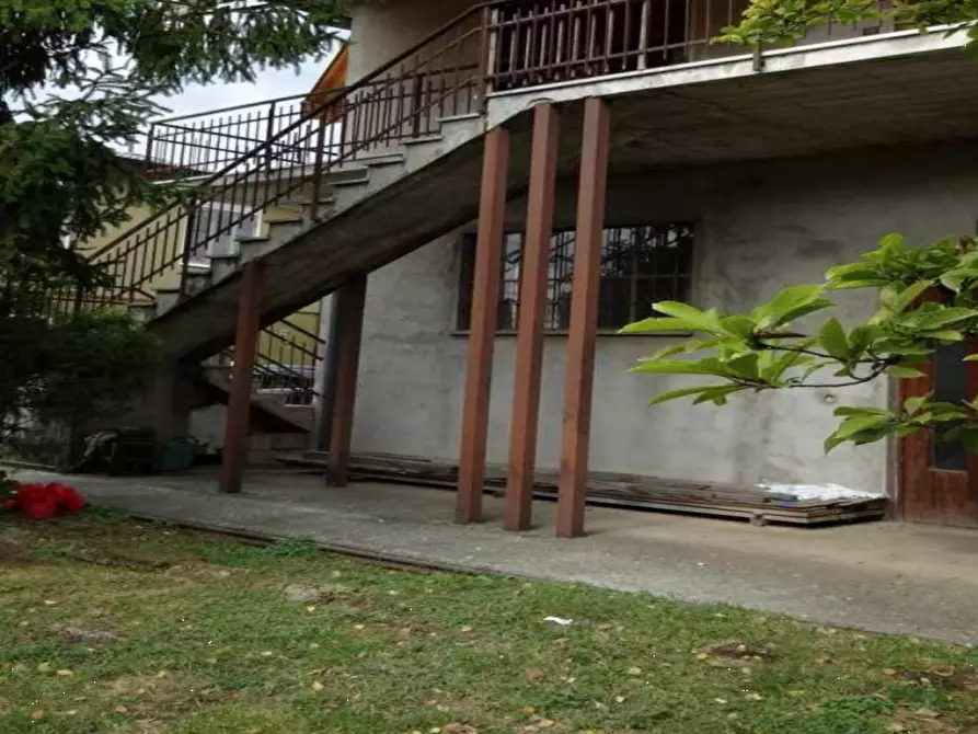 Immagine 4 di Appartamento in vendita  in Via G. Marchi  a Sarego