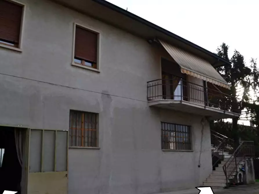 Immagine 5 di Appartamento in vendita  in Via G. Marchi  a Sarego