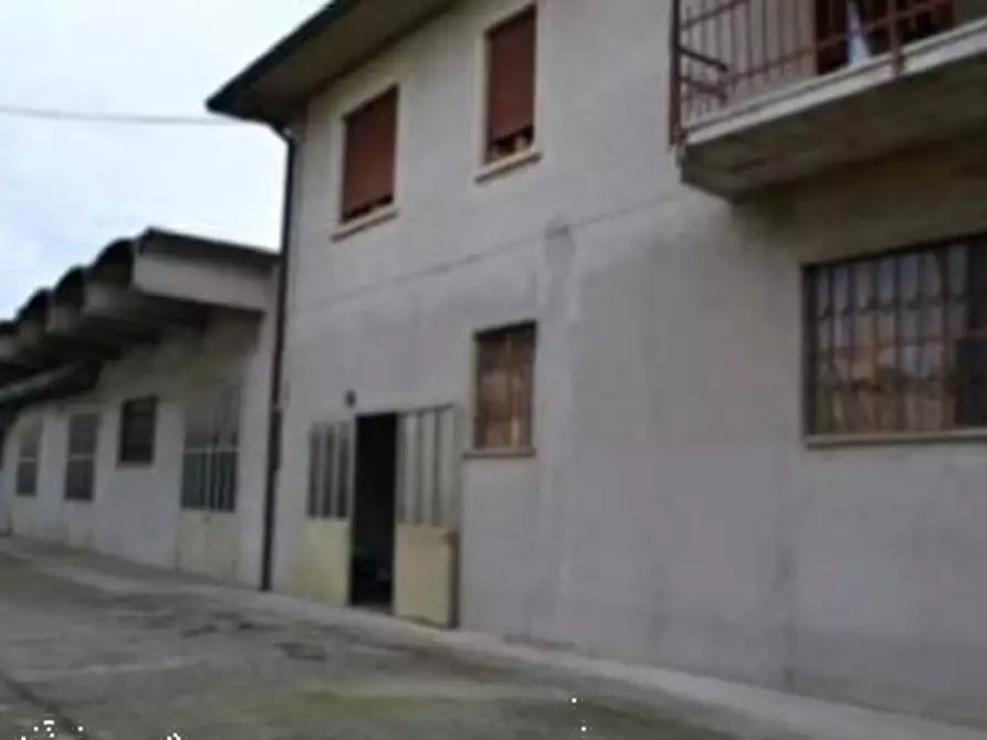 Immagine 10 di Appartamento in vendita  in Via G. Marchi  a Sarego