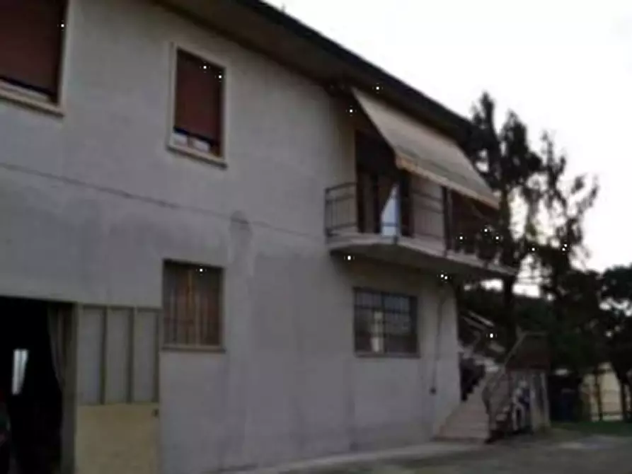 Immagine 11 di Appartamento in vendita  in Via G. Marchi  a Sarego