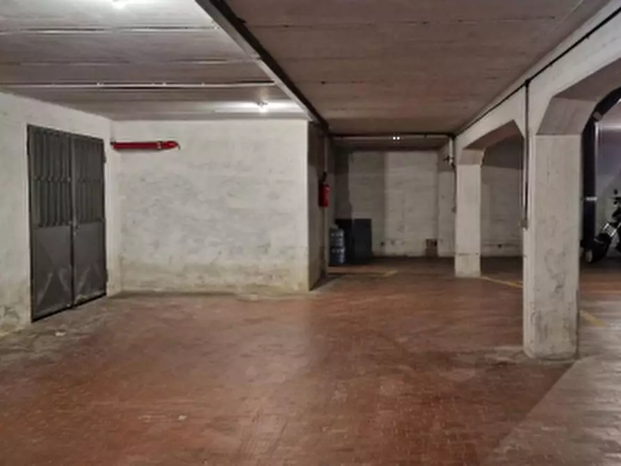 Immagine 4 di Appartamento in vendita  in Via del commercio a Montemurlo