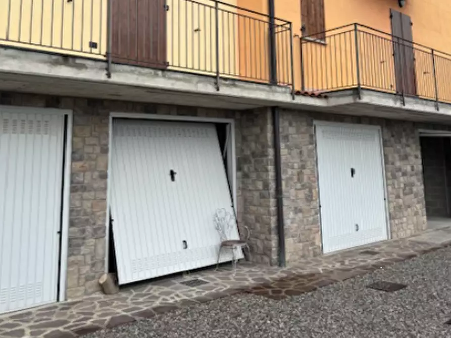 Immagine 11 di Stabile in vendita  in Via Costa a Camerata Cornello