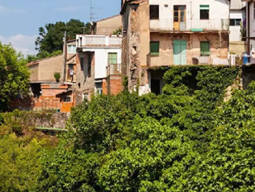 Immagine 32 di Stabile in vendita  in Via Costa a Camerata Cornello