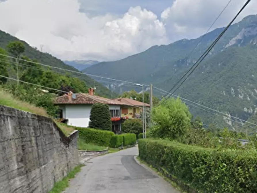 Immagine 35 di Stabile in vendita  in Via Costa a Camerata Cornello