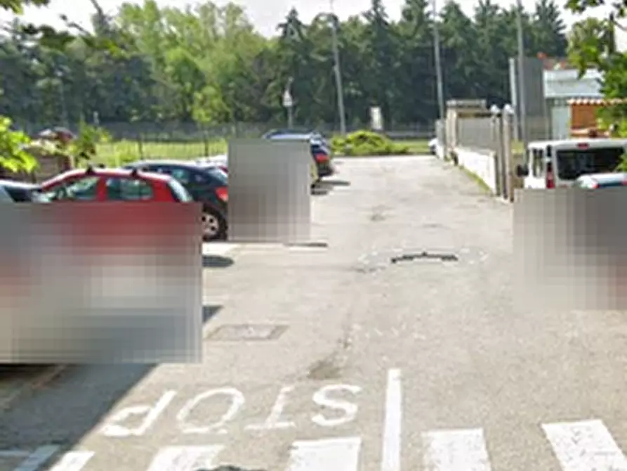 Immagine 23 di Appartamento in vendita  in Via Gallini a Abbiategrasso