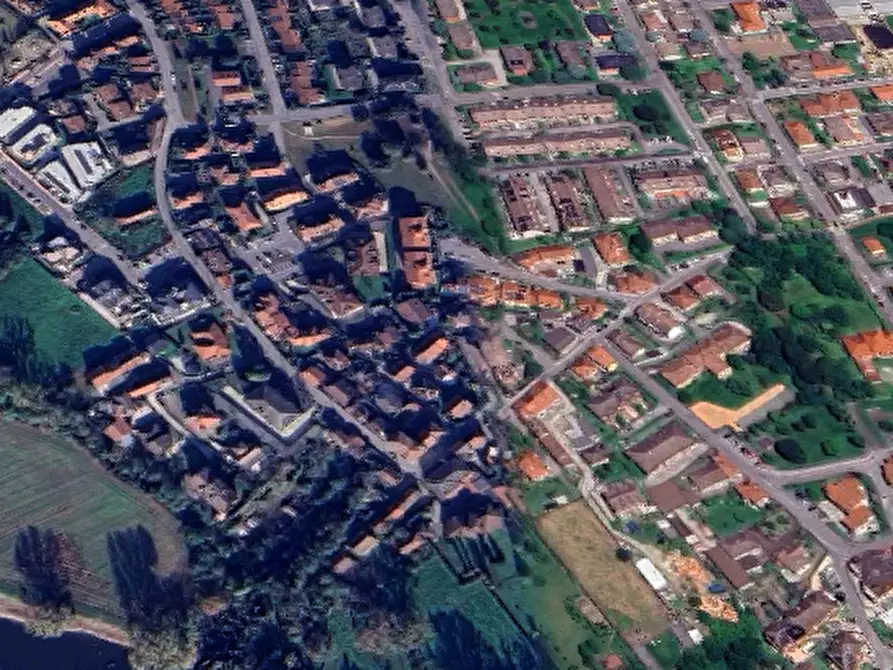 Immagine 13 di Garage in vendita  in Via Chinnici  a San Zenone Al Lambro