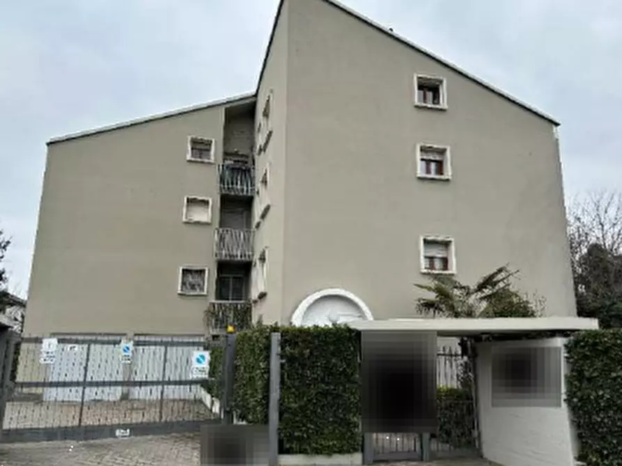 Immagine 2 di Appartamento in vendita  in Via Bainsizza a Legnano