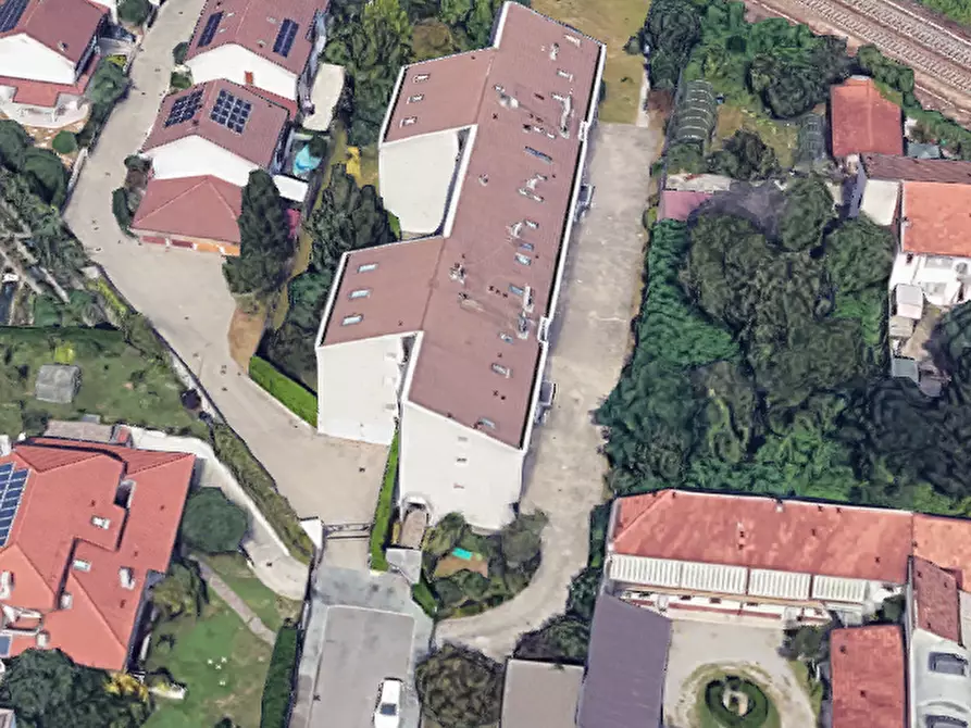 Immagine 11 di Appartamento in vendita  in Via Bainsizza a Legnano