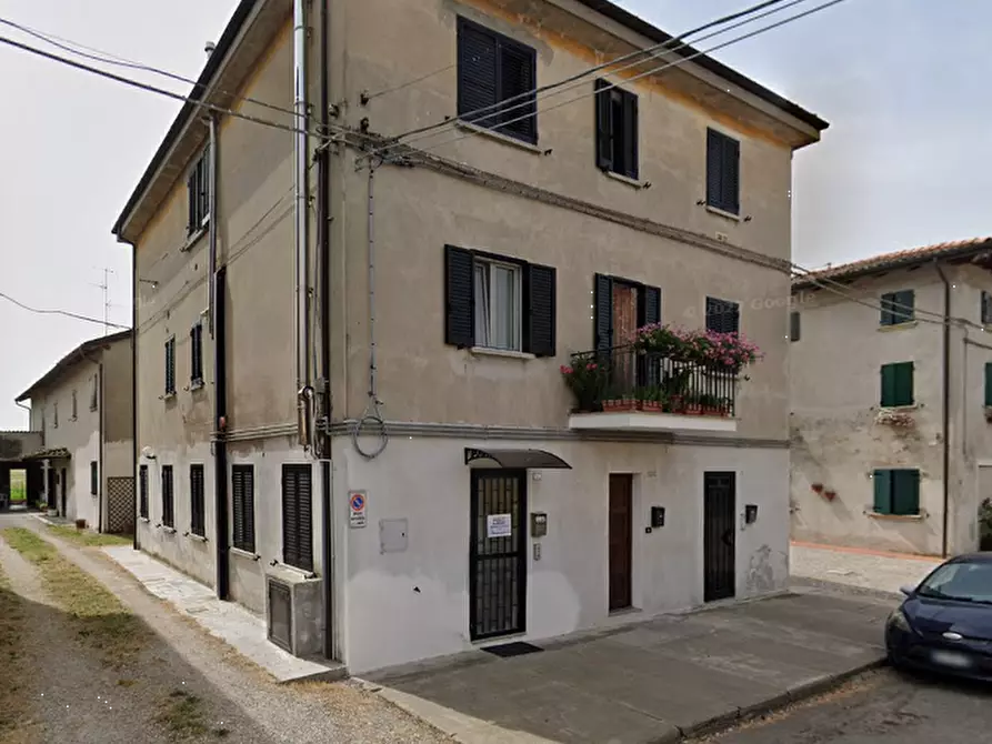 Immagine 4 di Appartamento in vendita  in via Amedeo Govoni a San Pietro In Casale