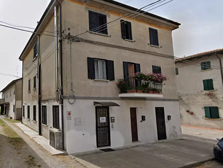 Immagine 5 di Appartamento in vendita  in via Amedeo Govoni a San Pietro In Casale