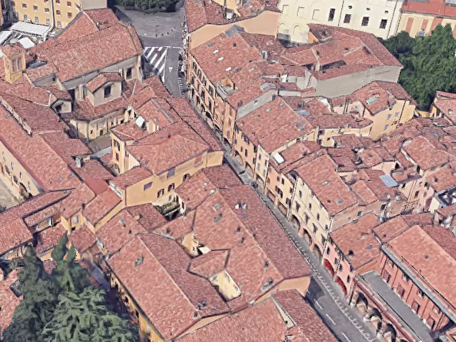 Immagine 8 di Negozio in vendita  in Via Zamboni  a Bologna