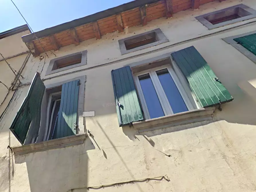 Immagine 8 di Porzione di casa in vendita  in  Via Mantovana a Castelnuovo Del Garda