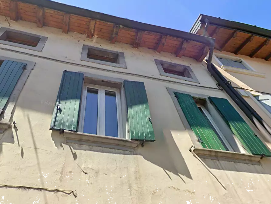 Immagine 9 di Porzione di casa in vendita  in  Via Mantovana a Castelnuovo Del Garda