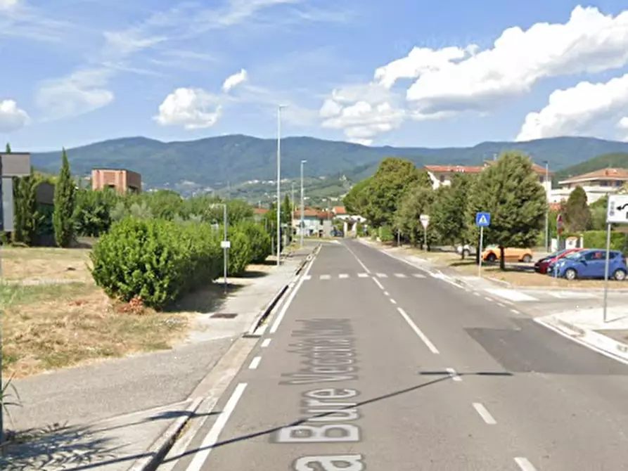 Immagine 8 di Ufficio in vendita  in via Bure Vecchia Nord a Pistoia