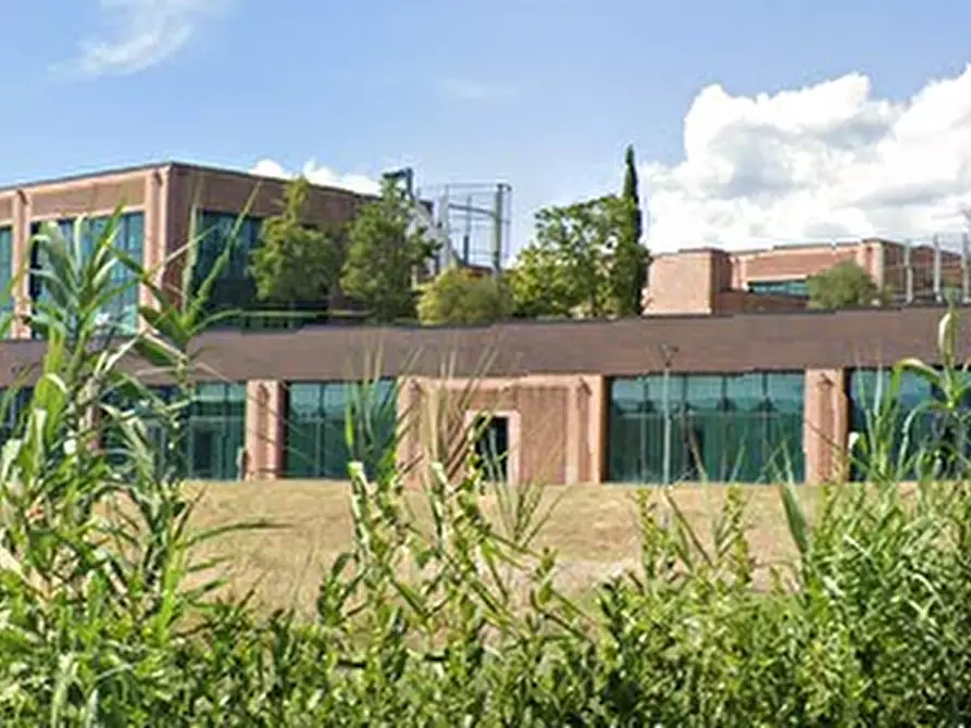 Immagine 3 di Ufficio in vendita  in Via Bure Vecchia Nord a Pistoia