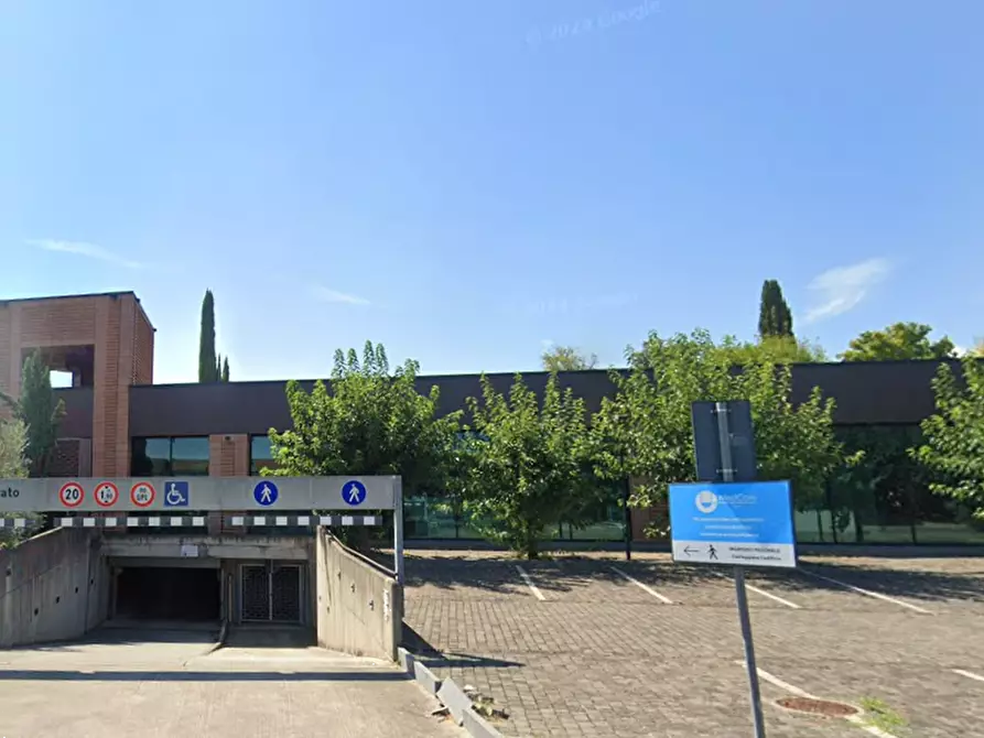 Immagine 5 di Negozio in vendita  in via Bure Vecchia Nord a Pistoia